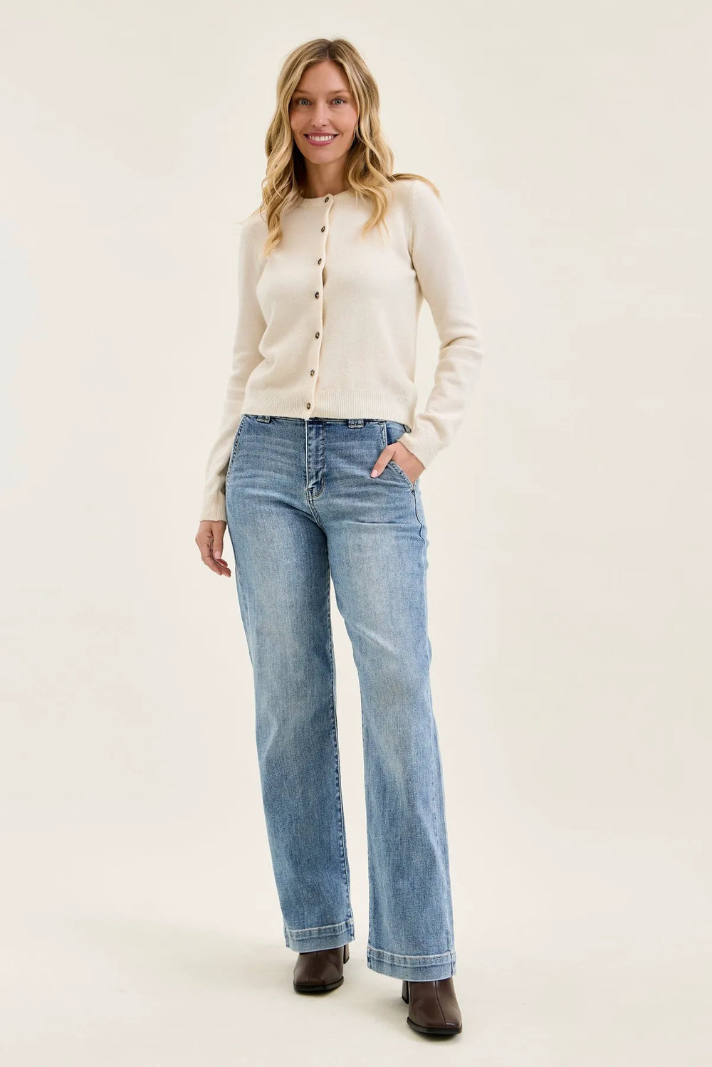 0(24)